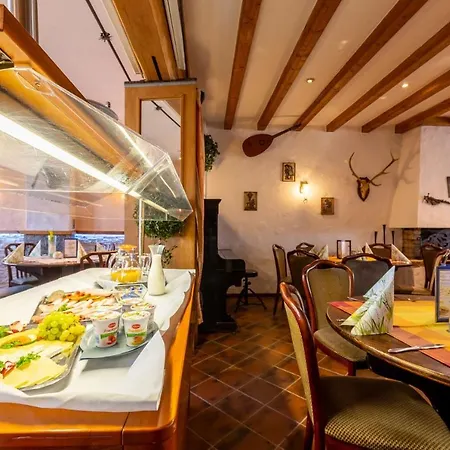 Landgasthof Eschbacher Katz 3*